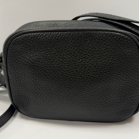 Gucci Black Leather Crossbody Bag with Tassel - Picture 4 of 12